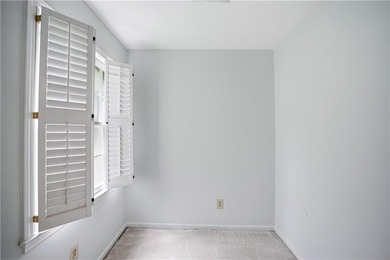 Prestigious Smoke Rise Sub-Division*Beautiful 4 Bedrooms/3 Baths - photo 26