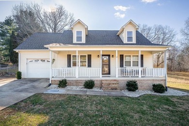 (private lake, pond, creek) Home Active Under Contract in Cookeville Tennessee