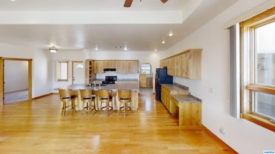 Charming Southwestern-style 3BD/2BA home off N Swan, surrounded