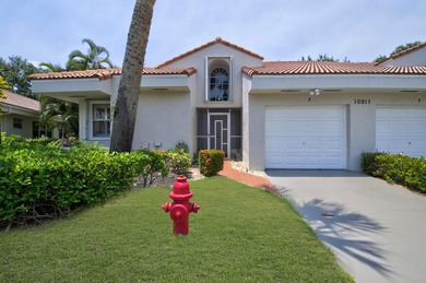 BEAUTIFUL CORNER VILLA WITH GARAGE AND PRIVATE GARDEN VIEWS - photo 1