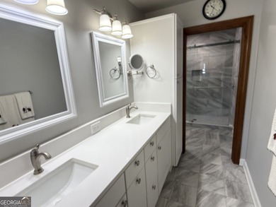 Escape to the mountains in this charming 2-bedroom, 2-bathroom - photo 15