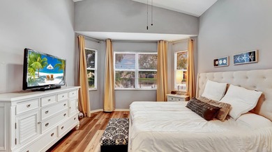Welcome to this impeccably maintained single-story home - photo 16