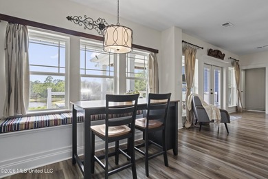 Built just 5 years ago by Butler Homes, known for their quality - photo 18