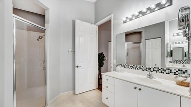Welcome to this impeccably maintained single-story home - photo 18