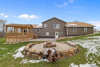 Check out this stunner! Split-level design sitting on 3 acres of - photo 9