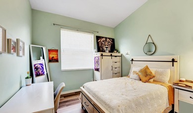Welcome to this impeccably maintained single-story home - photo 22