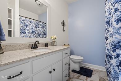 Built just 5 years ago by Butler Homes, known for their quality - photo 28