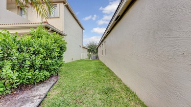 Welcome to this impeccably maintained single-story home - photo 30