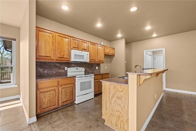 Estate Living in Bella Vista PLUS $10,000 in Seller Concession - photo 4
