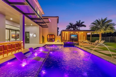 Lake Home For Sale in Boca Raton, Florida