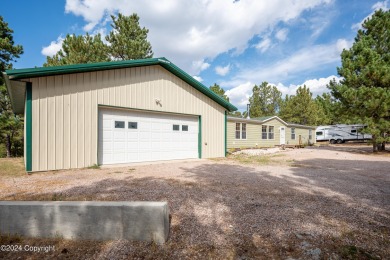 Keyhole Reservoir Home For Sale in Pine Haven Wyoming