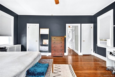 Well maintained and thoughtfully updated, this Morris Park - photo 25