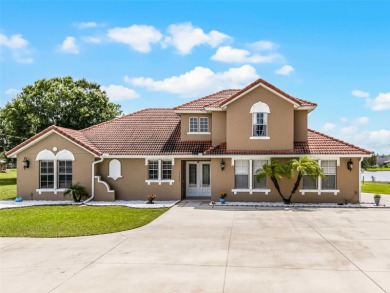 Lake Home For Sale in Orlando, Florida