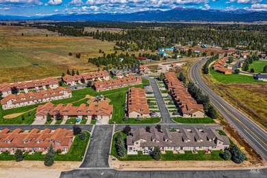 Don't miss your chance to own this fully renovated and - photo 38