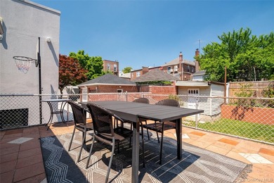 Well maintained and thoughtfully updated, this Morris Park - photo 43