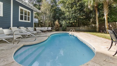 Introducing a charming coastal cottage located in the heart of - photo 15