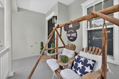 Bedford Park Gem! Rarely available upgraded 5-bed, 3-bath home - photo 7