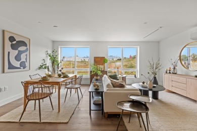 Overlooking Munjoy Hill's Fields aEUR* Contemporary Unit at 218