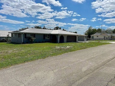 Welcome home to this beautifully updated and meticulously - photo 3