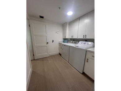 Welcome to this beautifully remodeled and impeccably maintained - photo 6