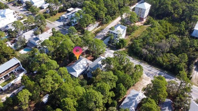 Introducing a charming coastal cottage located in the heart of - photo 47
