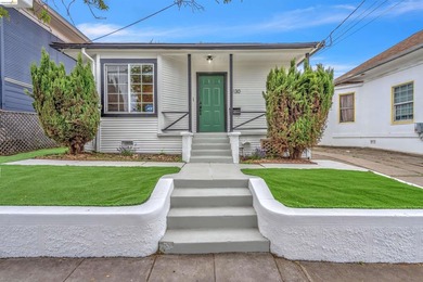 Welcome home! This adorable 2-bedroom, 1-bathroom house has been - photo 1