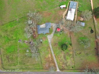 Situated on 29+/- acres, this 3,200+/- square foot home offers - photo 9