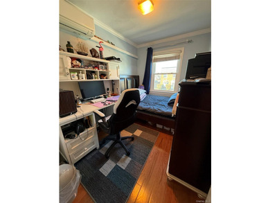 Prime Whitestone Location!. This classic brick townhouse - photo 11