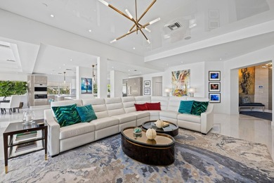 The pinnacle of waterfront luxury in this reimagined 4,000+ SF - photo 12