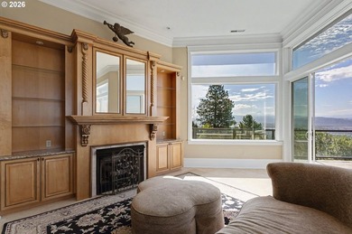 Big main house with Duplex below. Three homes on one tax lot - photo 15