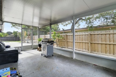Welcome to 98 Pintail Court, a beautifully maintained CBS pool - photo 24