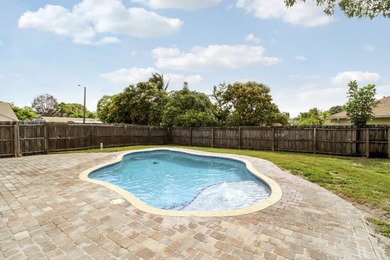 Welcome to 98 Pintail Court, a beautifully maintained CBS pool - photo 26