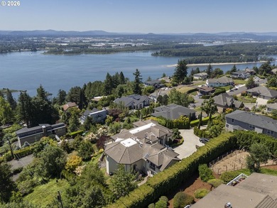 Big main house with Duplex below. Three homes on one tax lot - photo 41