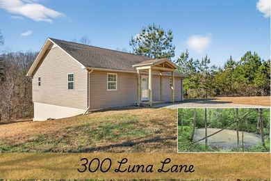 Center Hill Lake Home For Sale in Sparta Tennessee