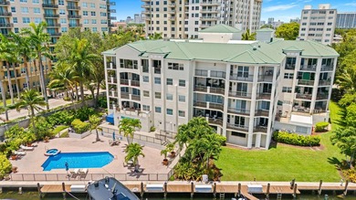 The pinnacle of waterfront luxury in this reimagined 4,000+ SF - photo 49