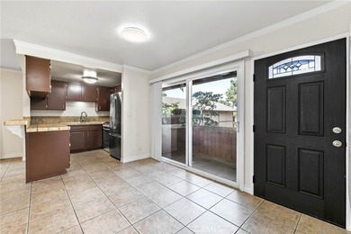 SELLER INCENTIVE: Seller is offering a credit towards buyer's - photo 9