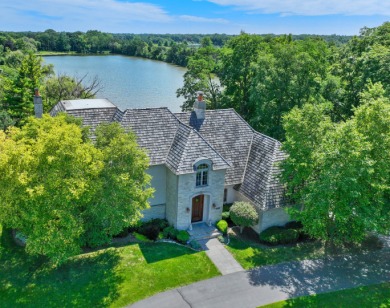 (private lake, pond, creek) Home For Sale in Lake Forest Illinois
