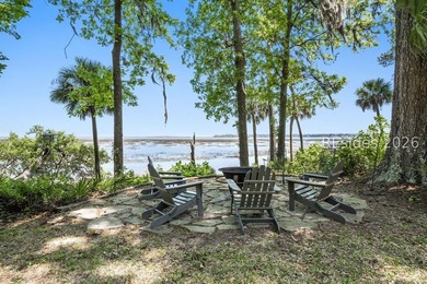 Located along the edge of Spring Island, where marsh meets the - photo 20