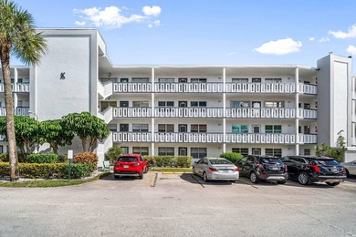 Rare! Park near your front door! Large 2-bedroom, 2-bath unit - photo 21
