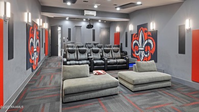 Experience an elevated lifestyle in this expansive, single-level - photo 24