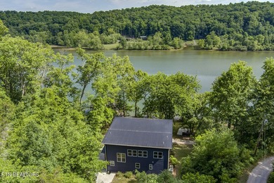 NEW PRICE, JUST FOR YOU! Are you looking for a lakefront home - photo 5