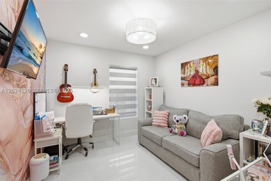 Beautifully upgraded and truly move-in ready! This exceptional - photo 29