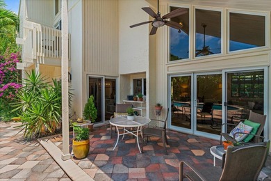 Beautifully remodeled 3 BR/3 BA home with a full 2 car garage in - photo 49