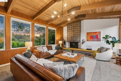 Don't miss this rare and sophisticated Mid-Century Modern - photo 4