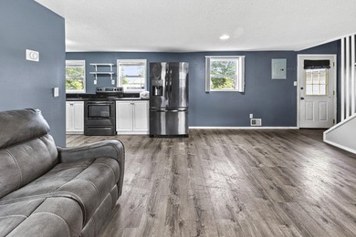 Wake up to beautiful views of Houghton Lake from the spacious - photo 10