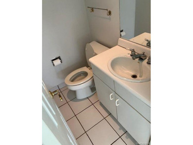 Welcome to this exclusive waterfront condo in the iconic City - photo 12