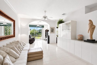 Enjoy peaceful lake views from this well-maintained villa in the - photo 10