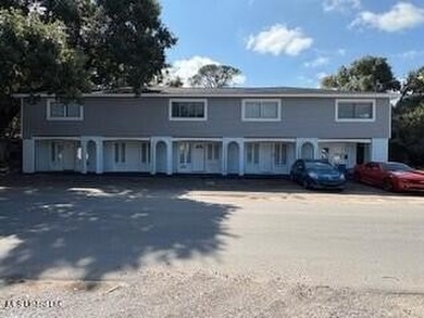 Looking to expand your investment portfolio? This 15-unit - photo 1