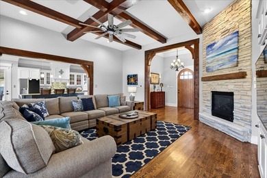 Welcome to the Enclave on Cedar Creek Lake, an Exclusive gated - photo 8