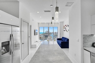 Premier corner penthouse offering the best two-bedroom layout - photo 9